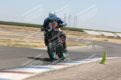 media/Aug-04-2024-TrackDaz (Sun) [[e1ff0814b6]]/Group B/1220pm (Wheelie Bump)/